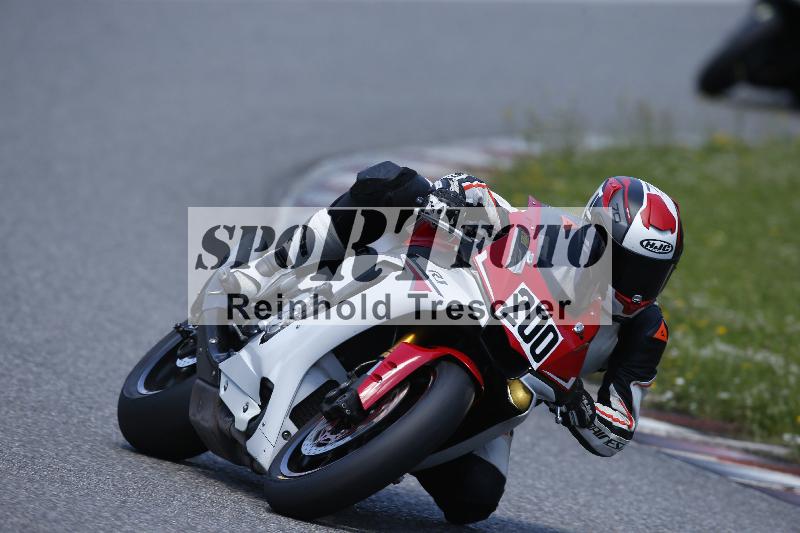 /Archiv-2024/37 08.07.2024 Plüss Moto Sport ADR/Einsteiger/200